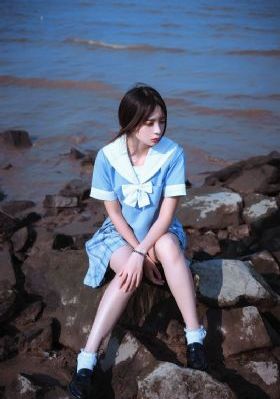 久久狼人伊人网_720免费观看